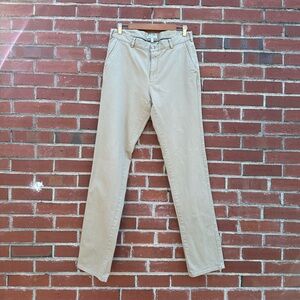 2 pairs of Peter Millar classic flat front chinos. Cotton. Size 34/34.